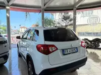 Usata Suzuki Vitara 120 CV (88 kW) 2018 Bianco SUV