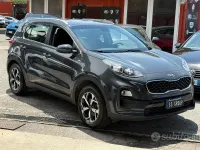 Usata Kia Sportage 126 CV (92 kW) 2020 Grigio SUV