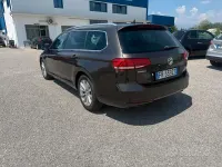 Usata VW Passat 120 CV (88 kW) 2018 Marrone Station wagon