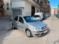 Usata Fiat Punto Classica 69 CV (50 kW) 2009 Grigio Utilitaria
