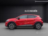 Usata Renault Captur Intens 101 CV (74 kW) 2023 Rosso SUV