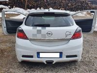 usata Opel Astra GTC 2.0 T 240CV 3 porte OPC usato