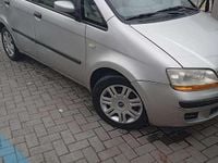 Usata Fiat Idea Emotion 95 CV (69 kW) 2004 Argento Monovolume
