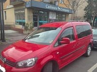 Begagnad VW Caddy 102 HK (75 kW) 2011 Röd Minibuss