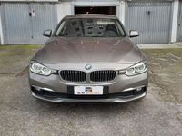 usata BMW 318 d Touring Luxury - TAGLIANDI - FARI LED
