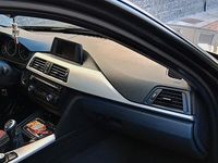 Usata BMW 318 143 CV (105 kW) 2013 Grigio Station wagon