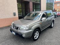 Usata Nissan X-Trail 114 CV (83 kW) 2002 Grigio SUV