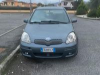 Usata Toyota Yaris 2005 Grigio Berlina