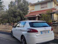 Usata Peugeot 308 Allure 115 CV (84 kW) 2015 Bianco Berlina