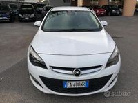 Usata Opel Astra Cosmo 140 CV (102 kW) 2015 Bianco Berlina