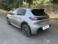 Usata Peugeot 208 GT 145 CV (106 kW) 2025 Grigio Utilitaria