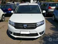 Usata Dacia Sandero Lauréate 75 CV (55 kW) 2017 Bianco Berlina