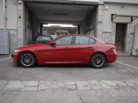 Usata Alfa Romeo Giulia 180 CV (132 kW) 2017 Rosso Berlina