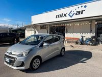 Gebraucht Hyundai i10 66 PS (48 kW) 2016 Silber Kleinwagen