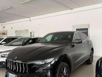 Usata Maserati Levante 275 CV (202 kW) 2017 Nero SUV