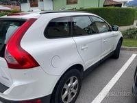 Usata Volvo XC60 163 CV (119 kW) 2009 Bianco SUV