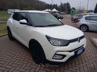 Usata Ssangyong (KGM) Tivoli 116 CV (85 kW) 2018 Bianco SUV
