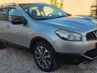 Usata Nissan Qashqai +2 Tekna 150 CV (110 kW) 2010 Grigio SUV
