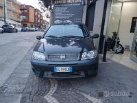 Usata Fiat Punto 59 CV (43 kW) 2009 Grigio Berlina