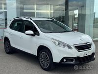 Usata Peugeot 2008 Active 82 CV (60 kW) 2014 Bianco SUV