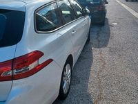 Usata Peugeot 308 SW Business-Line 120 CV (88 kW) 2017 Bianco Station wagon