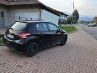 Usata Peugeot 208 Active 68 CV (50 kW) 2014 Utilitaria