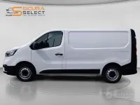 Usata Renault Trafic 150 CV (110 kW) 2024 Bianco Monovolume