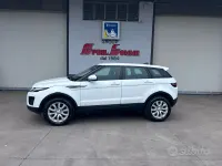 Usata Land Rover Range Rover evoque SE Dynamic 150 CV (110 kW) 2018 Bianco SUV