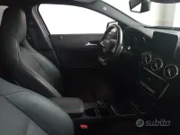 Usata Mercedes 220 AMG line 177 CV (130 kW) 2016 Nero Berlina