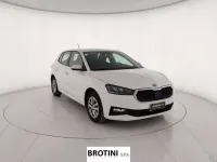 Usata Skoda Fabia Selection 116 CV (85 kW) 2024 Bianco pastello Utilitaria