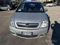 Usata Opel Meriva Cosmo 105 CV (77 kW) 2010 Grigio Monovolume