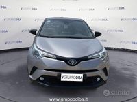 Usata Toyota C-HR Trend 122 CV (89 kW) 2019 Argento SUV