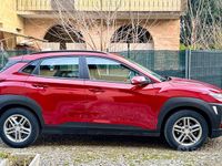 Usata Hyundai Kona 120 CV (88 kW) 2019 Rosso SUV