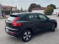 Usata Volvo XC40 Momentum 129 CV (94 kW) 2021 Nero SUV