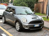 Usata Mini Cooper S 174 CV (127 kW) 2010 Grigio Utilitaria
