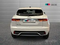 Usata Jaguar E-Pace R-Dynamic 204 CV (150 kW) 2022 Bianco SUV