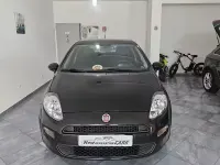 Usata Fiat Punto Street 75 CV (55 kW) 2015 Nero Utilitaria