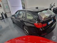Usata BMW 318 143 CV (105 kW) 2012 Nero Station wagon