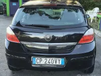 Usata Opel Astra 60 CV (44 kW) 2004 Nero Berlina