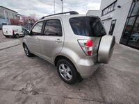 Usata Daihatsu Terios HIRO 105 CV (77 kW) 2009 Argento SUV