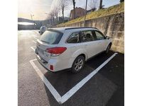 Usata Subaru Outback 150 CV (110 kW) 2010 Bianco Station wagon