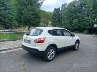 Usata Nissan Qashqai 150 CV (110 kW) 2012 Bianco SUV