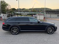 Usata Mercedes E220 140 CV (102 kW) 2022 Nero Station wagon