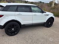 Usata Land Rover Range Rover evoque 150 CV (110 kW) 2017 Bianco Station wagon