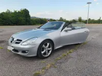 Usata Mercedes SLK200 163 CV (119 kW) 2025 Argento Cabrio