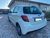 Usata Toyota Yaris Hybrid 75 CV (55 kW) 2016 Berlina