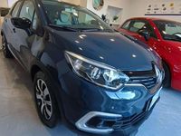 Usata Renault Captur 90 CV (66 kW) 2018 Grigio SUV