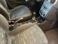 Usata Opel Corsa 65 CV (47 kW) 2012 Bianco Berlina