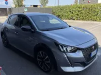 Usata Peugeot 208 Allure 120 CV (88 kW) 2021 Utilitaria