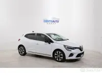 Usata Renault Clio V Evolution 101 CV (74 kW) 2023 Bianco Berlina